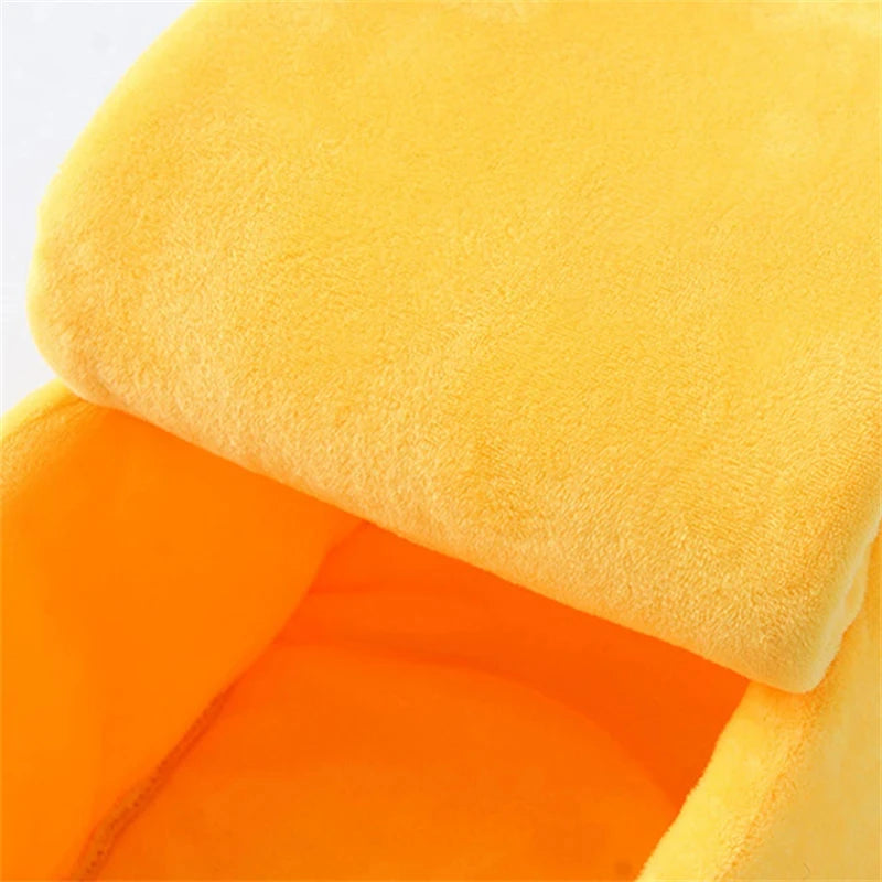 Banana-Shaped Cozy Pet Nest Bed