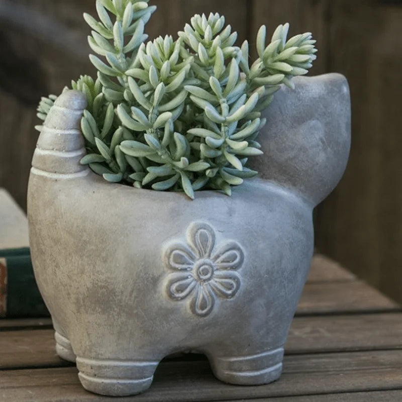 Cement Cat Sculpture Succulent Planter
